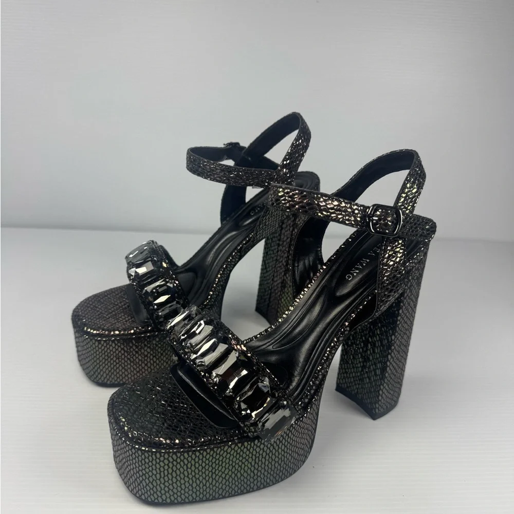 Azalea Wang Kamilla Platform Heels Black Crystal Chunky Heel Size 6-9 NIB